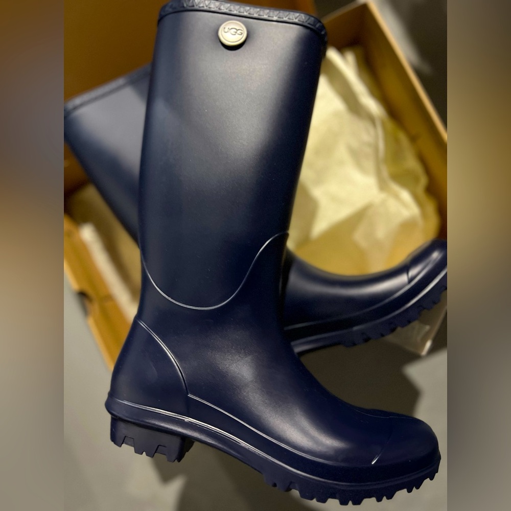 Ugg Boots (all weather boot)